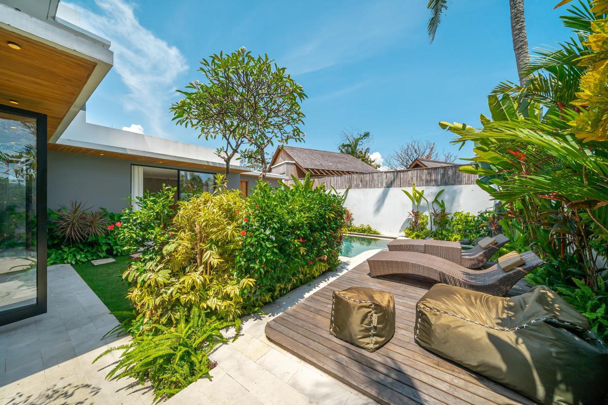 Villa Arunika - Stylish Tropical 2Br Villa Close To Nyanyi Beach! Selemadeg Esterno foto