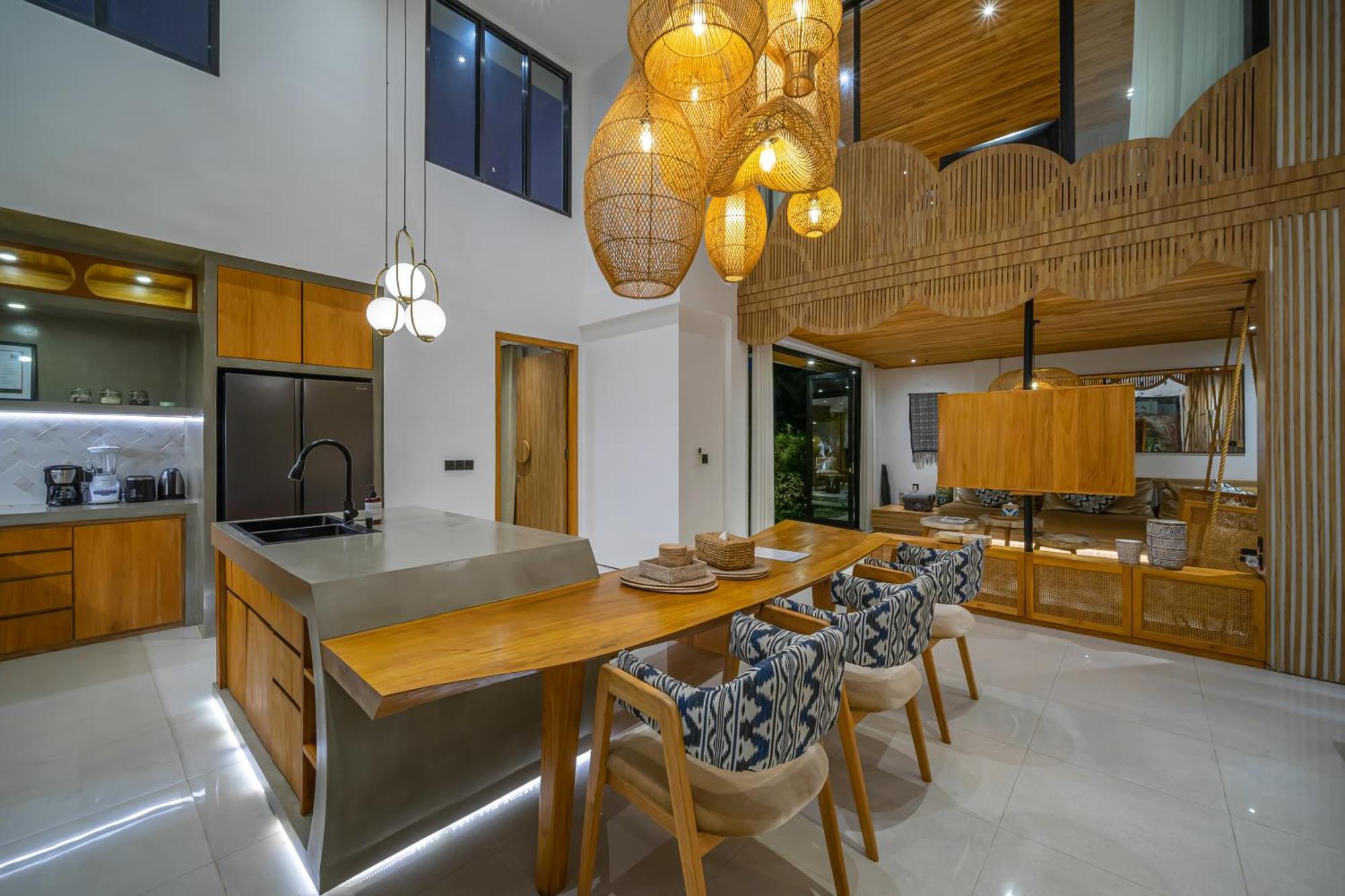 Villa Arunika - Stylish Tropical 2Br Villa Close To Nyanyi Beach! Selemadeg Esterno foto
